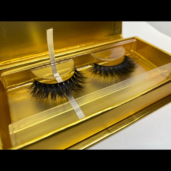 Luxury Mink Lashes - Picture 11 of 11